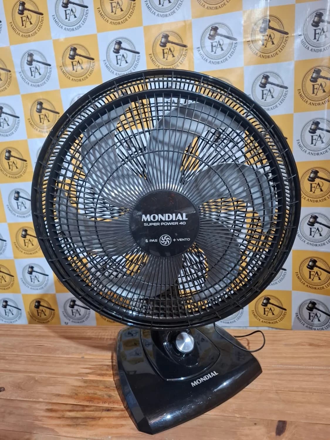 Ventilador de Mesa 40cm Mondial 6p - 1